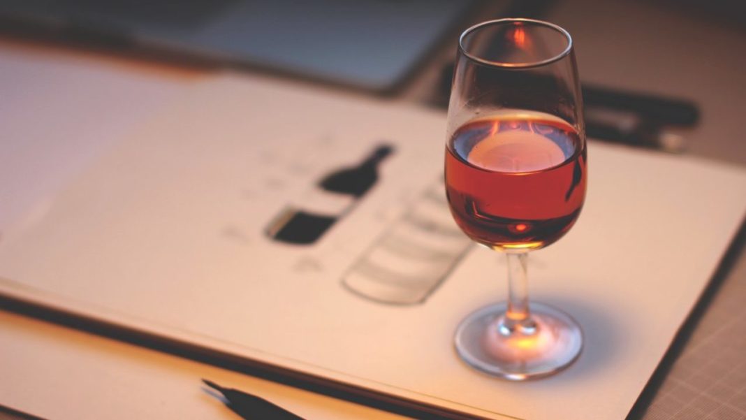 cropped-vin-rosu.jpg