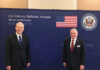 Ministrul Justiţiei, Cătălin Predoiu, l-a primit miercuri pe ambasadorul Statelor Unite ale Americii, Adrian Zuckerman, în cadrul întâlnirii fiind discutate mai multe teme, şi anume combaterea infracţiunilor financiare, a criminalităţii informatice, traficului de persoane, dar şi digitalizarea Justiţiei