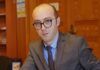 Inca o bomba: si seful Grupului de Comunicare Strategica e acuzat ca are diploma in fals