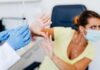 Discriminarea romanilor care refuza sa se vaccineze impotriva Covid castiga tot mai multi adepti.