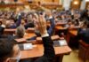COALITIA PREGATESTE DEMITEREA IN BLOC A CONDUCERILOR TVR, RADIO SI AGERPRES