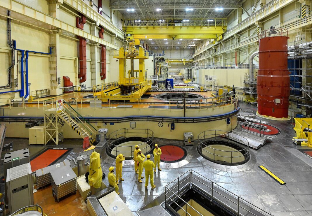Dukovany, Czech Republic. 14th June, 2022. Czech Dukovany Nuclear Power Station unit 4 off for scheduled fuel replacement and checks. Pictured reactor hall of power plant Dukovany, Czech Republic, June 14, 2022. Credit: Lubos Pavlicek/CTK Photo/Alamy Live