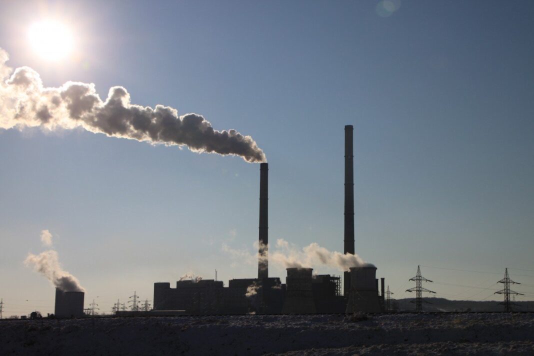 image-2019-09-22-23380895-0-poluare-emisii-co2