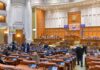 „Bă, chiar nu vă e rușine, bă, ipocriților, securiștilor, hoților care sunteți?” / „Un traseist care lingea clanțele”