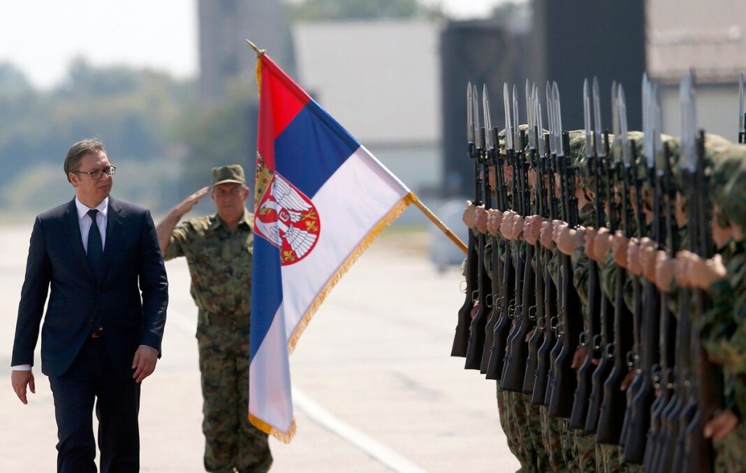 image-2022-04-18-25504462-0-presedintele-sarb-aleksandar-vucic-aeroportul-militar-batajnica-langa-belgrad