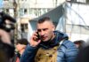 Primarul Kievului, fostul boxer profesionist Vitali Kliciko, a ripostat duminică la criticile preşedintelui Ucrainei, Volodimir Zelenski