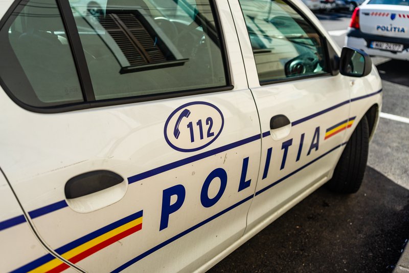 image-2022-10-12-25841869-0-masina-politie