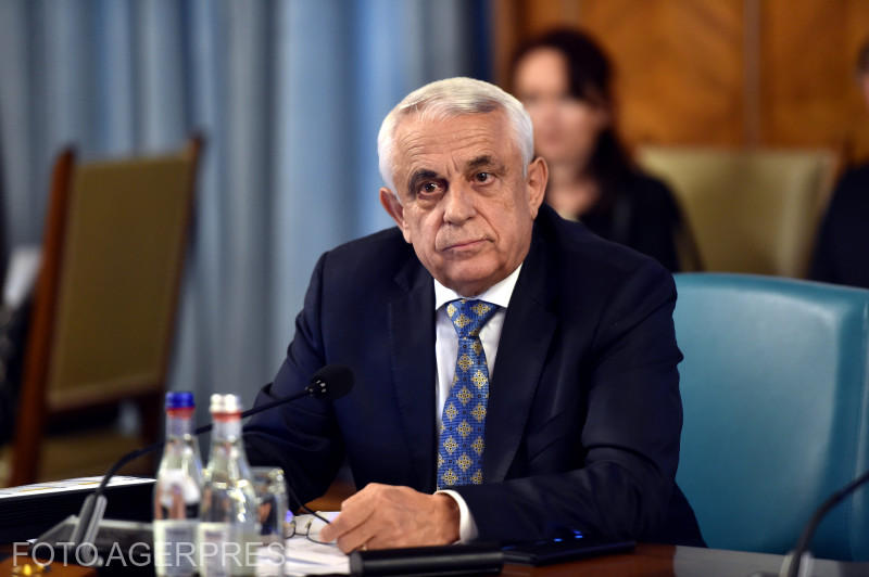 petre-daea-reactie-vehemnta-dupa-ce-larva-gandacului-de-balegar-poate-ajunge-in-farfurie