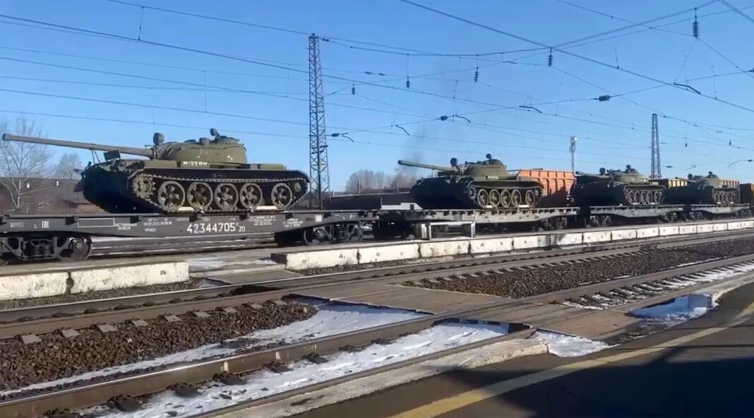 T-54 tanks back to the front