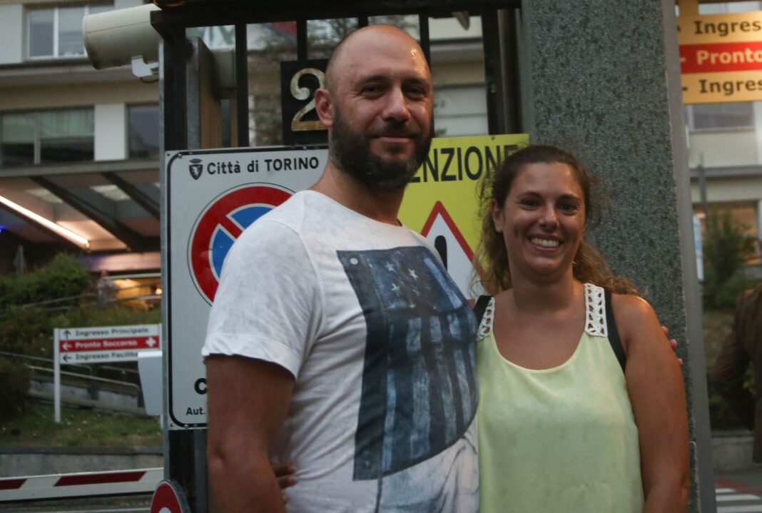 Torino - Bambina salvata dalla caduta dal balcone