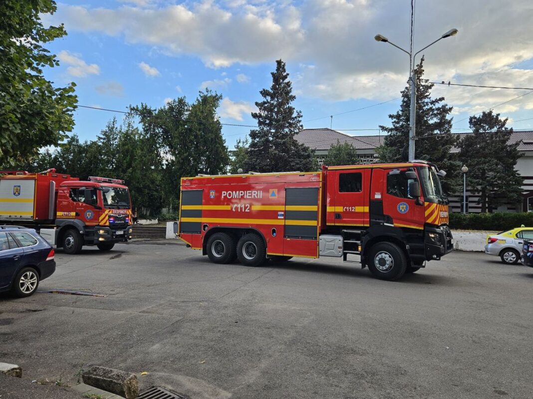 image-2023-08-8-26449818-0-masini-pompieri