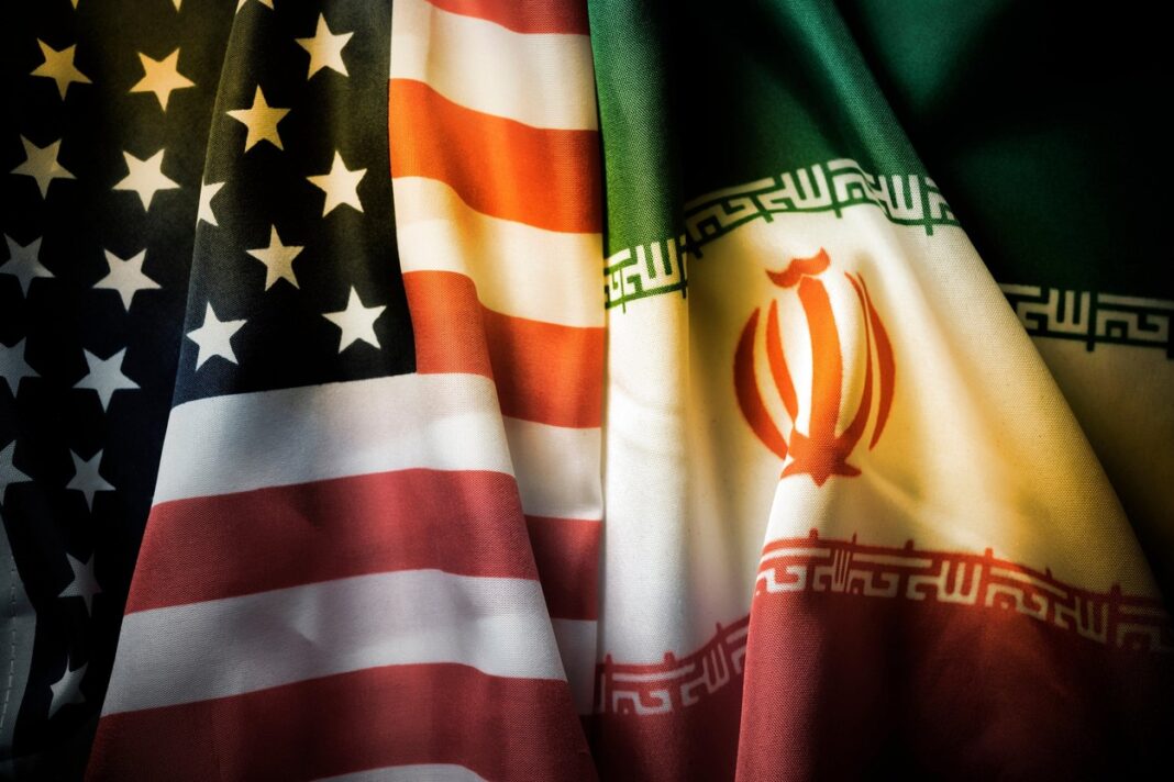 Flags of the USA and Iran, Fahnen von USA und Iran