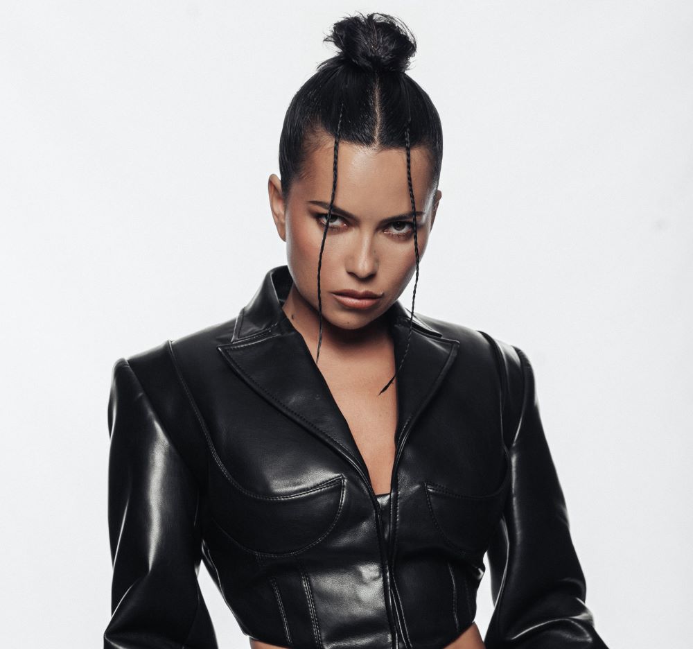 INNA.jpg
