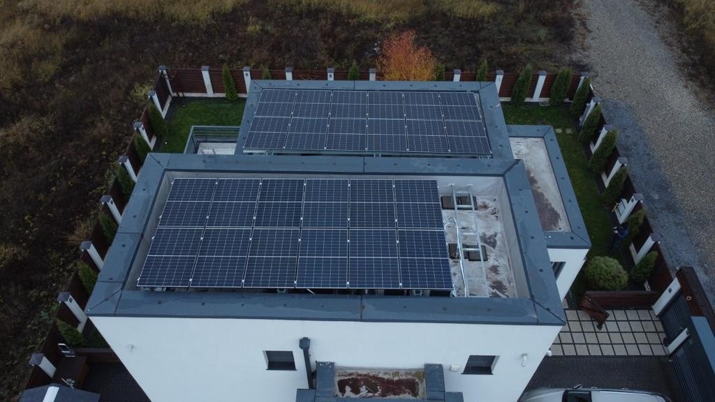 11 motive pentru care să îți instalezi un sistem de panouri fotovoltaice la tine acasă