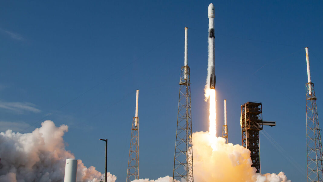 WorldView-Legion-Launch-2_Liftoff-scaled-e1723743098917-2048x1154
