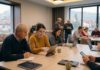 Digitalizarea nu are vârstă: Cum zeci de brașoveni învață alfabetul viitorului prin proiectul „Pachet de Bază”